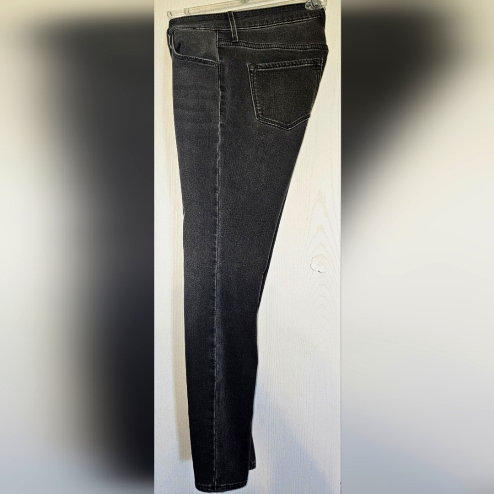 Old Navy Rockstar Jeans